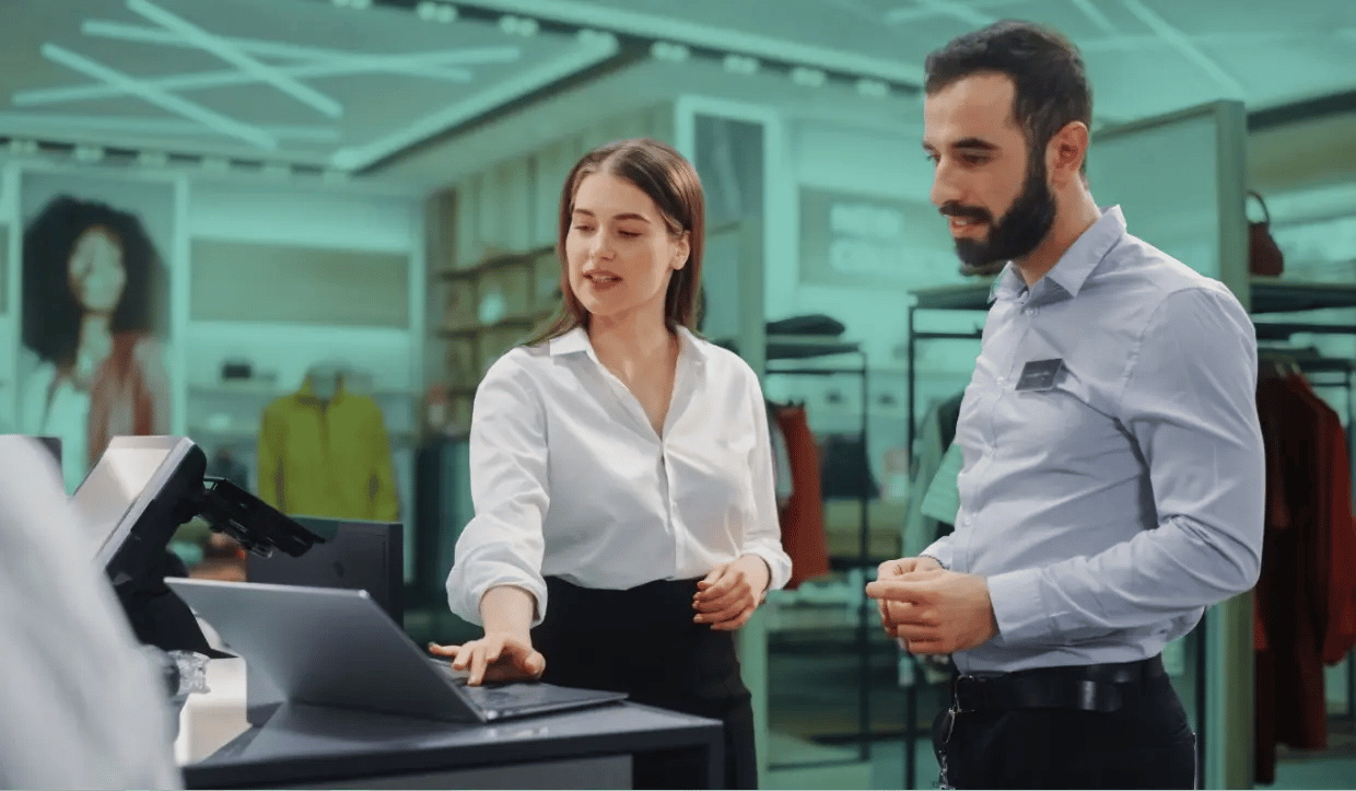 What It’s Really Like to Be a Retail Store Manager: A Day in the Life