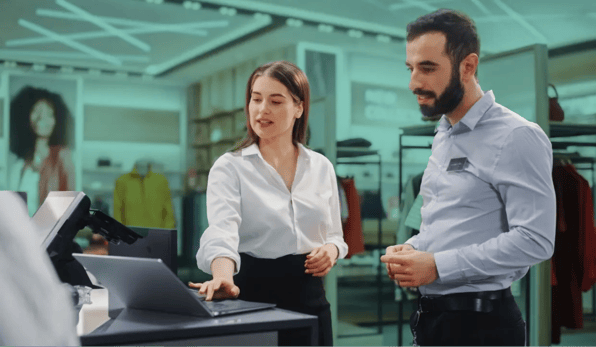 What It’s Really Like to Be a Retail Store Manager: A Day in the Life